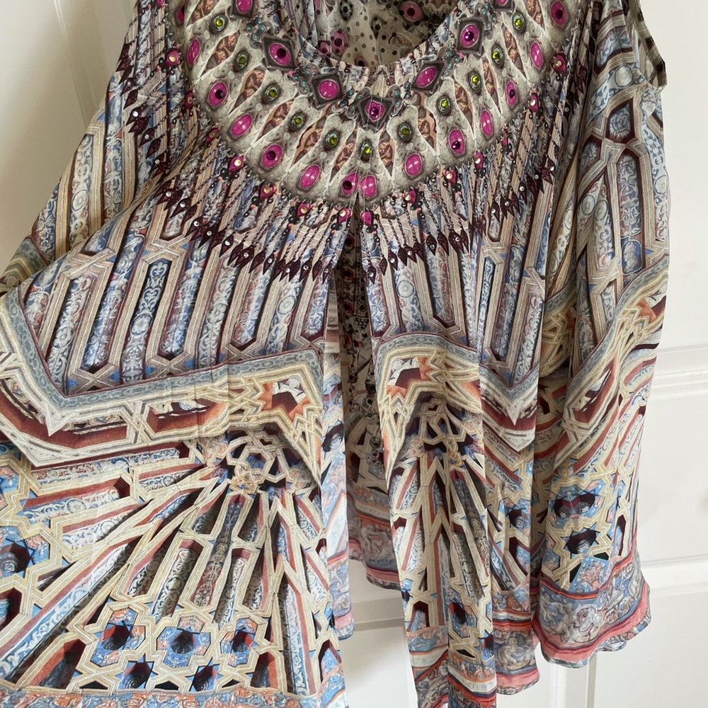 Camilla Byzantine Realms Split back tank. NWOT. - Picture 11 of 16